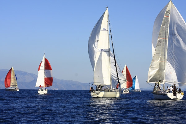CIRCEO YACHT VELA CLUB | scuola vela FIV su derive per ragazzi | regate derive e altura | San Felice Circeo | Latina | Lazio