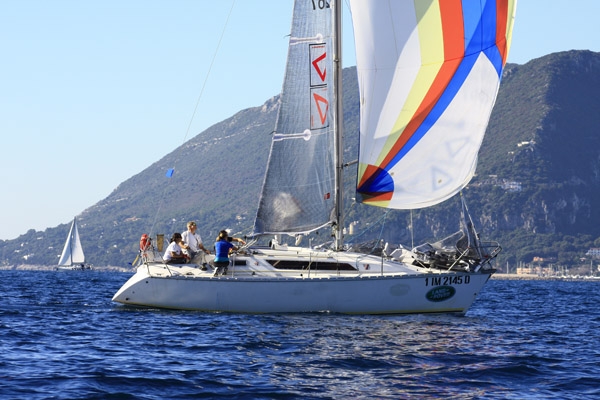 CIRCEO YACHT VELA CLUB | scuola vela FIV su derive per ragazzi | regate derive e altura | San Felice Circeo | Latina | Lazio