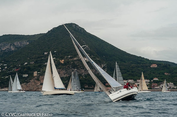 CIRCEO YACHT VELA CLUB | scuola vela FIV su derive per ragazzi | regate derive e altura | San Felice Circeo | Latina | Lazio