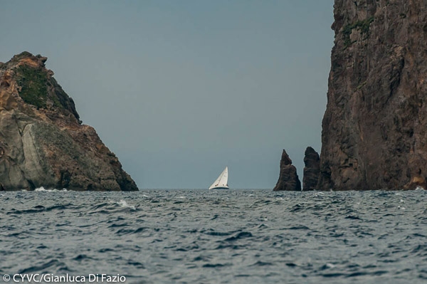 CIRCEO YACHT VELA CLUB | scuola vela FIV su derive per ragazzi | regate derive e altura | San Felice Circeo | Latina | Lazio